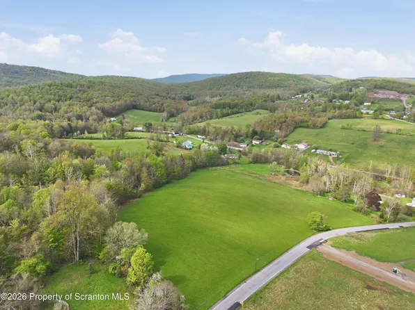 1034 Buckwheat Hollow Rd, Monroe Township, PA 18636