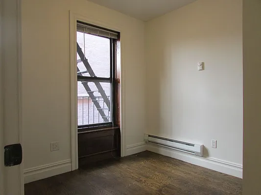 Rented by Westminster Management | media 28