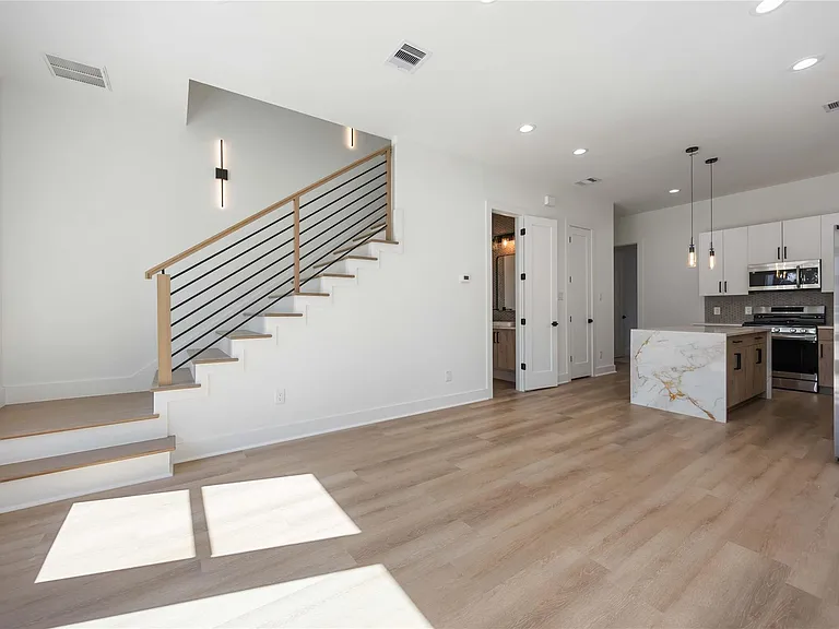 7961 Henson St #B — Photo 3