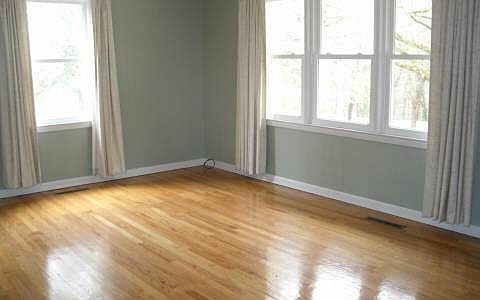 3rd image of 186 Lois Parks Dr