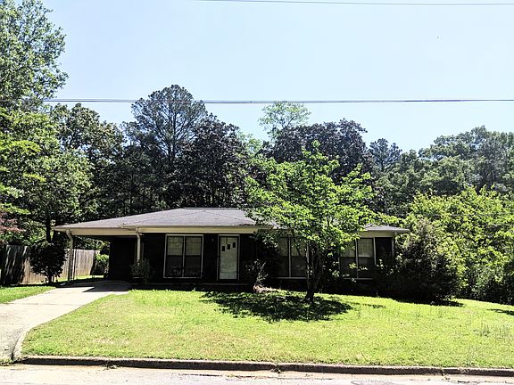 2nd image of 2601 37th Ave