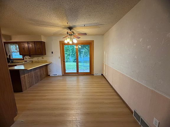 5th image of 426 E 13th Ave