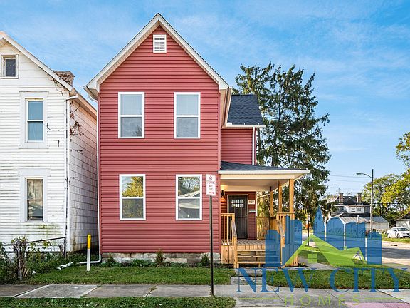 2nd image of 827 Campbell Ave