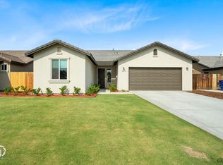 233 Emerald Isle Way, Bakersfield, CA 93314