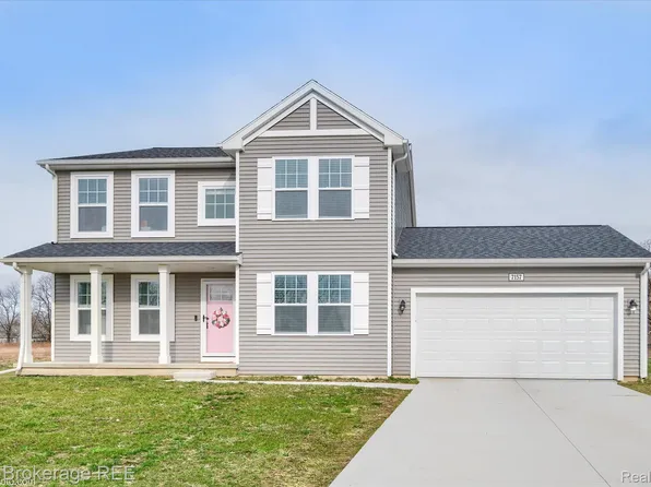 7157 Timberline Dr, Flint, MI 48507
