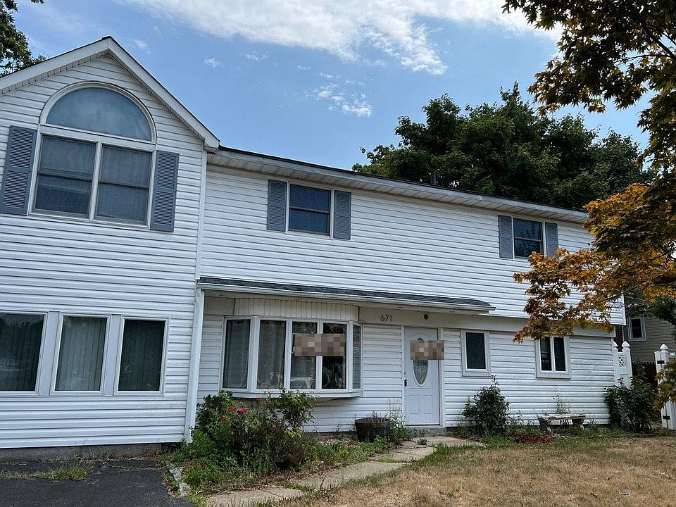 1st image of 671 Saint George Ave