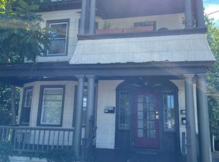 52 Hillside Place, New Haven, CT 06511