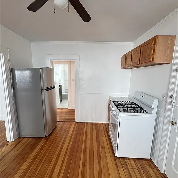 196 Reservation Rd #2 — Photo 3