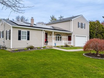 893 Pine Hill Dr, New Bedford, MA, 02745
