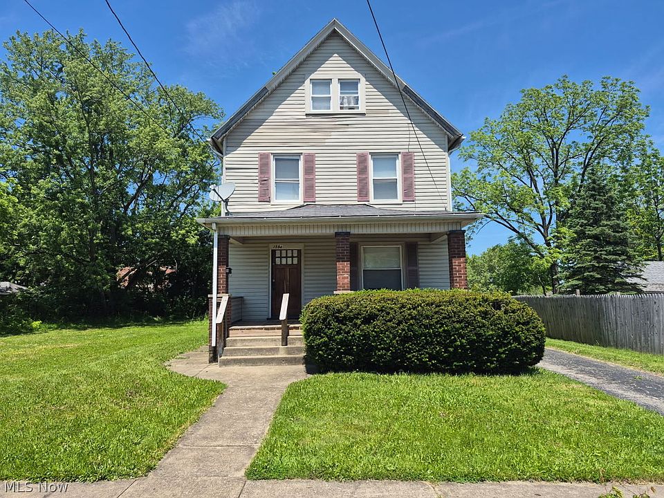 1st image of 1594 2nd St