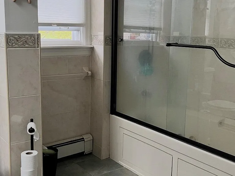 137 Acapulco St — Photo 22
