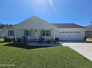 134 Woodbury Farm Dr, Jacksonville, NC 28540