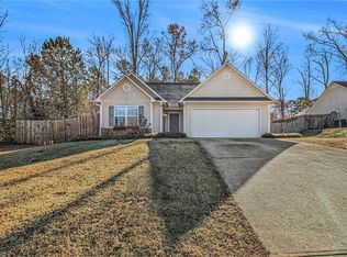 406 Oliver Ridge Dr, Commerce, GA 30529