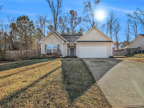406 Oliver Ridge Dr, Commerce, GA 30529