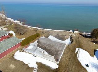 1699 S Lakeshore Rd, Harbor Beach, MI 48441