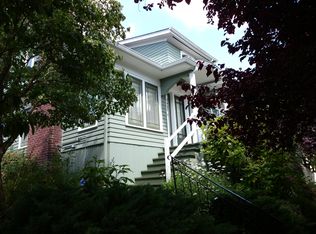 5907 Corliss Ave N, Seattle, WA 98103