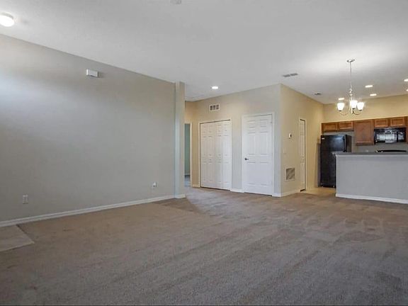 2nd image of 1818 Coriander Dr
