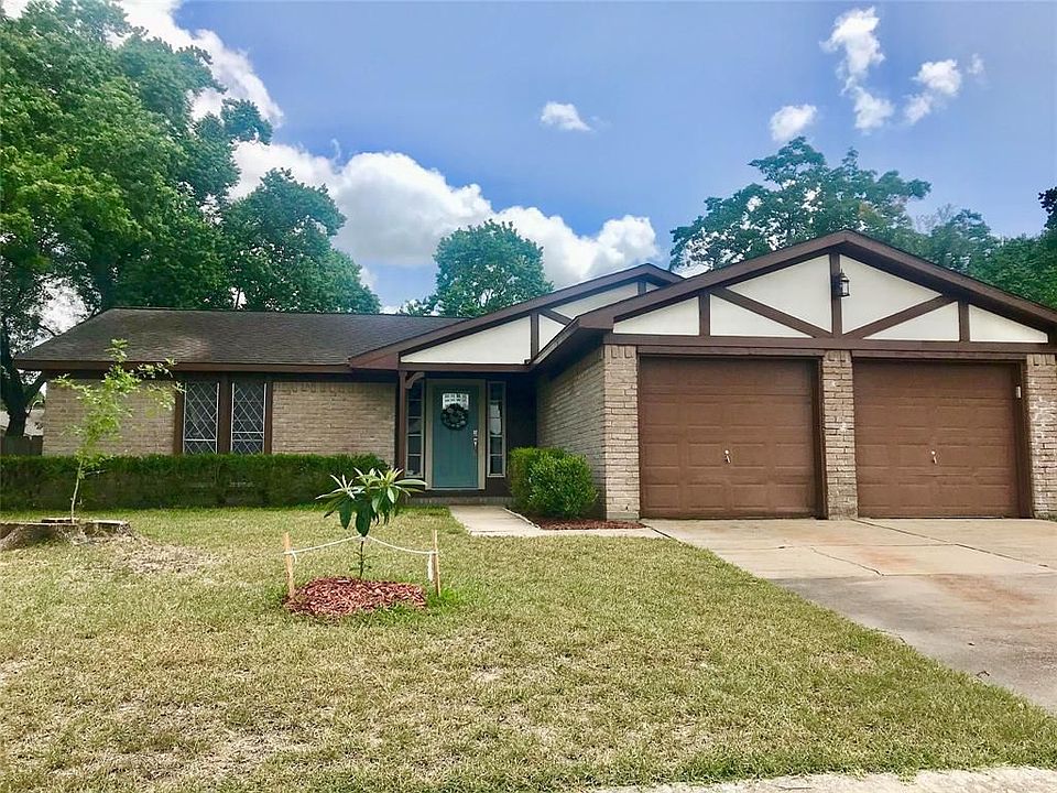 1st image of 22319 Merrymount Dr