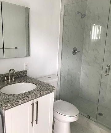 4th image of 1986 NE 5th St APT 3