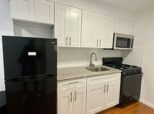 7 Spring St APT 2, New York, NY 10012