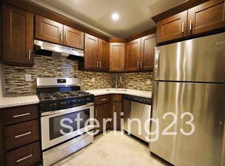 2315 29th St APT 2B, Astoria, NY 11105