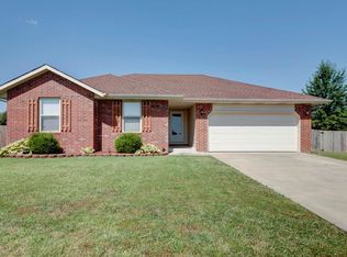 833 S Eric St, Springfield, MO 65802