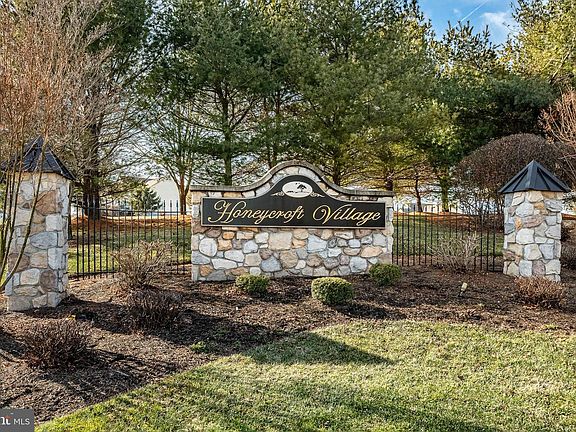 5th image of 435 Laurel Ridge Path