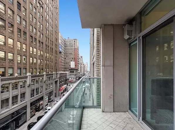 143 West 30th Street image 8 of 13