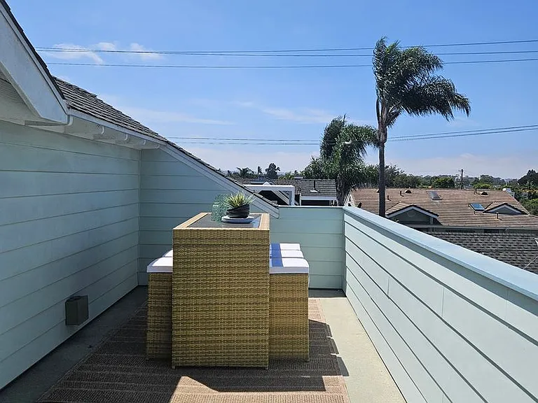 816 F Ave — Photo 26