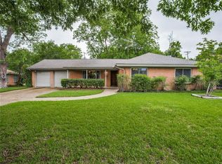 6916 Bal Lake Dr, Fort Worth, TX 76116