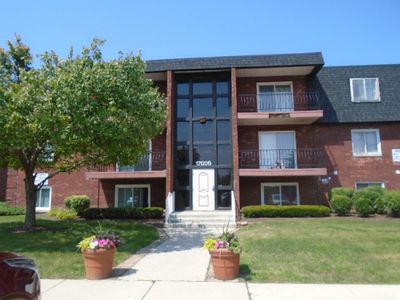 17006 Novak Dr APT 107, Hazel Crest, IL, 60429