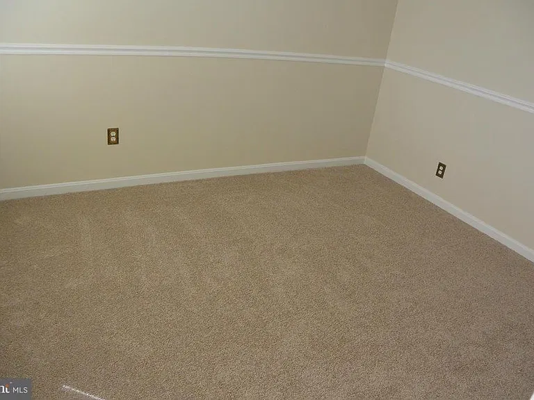 5302 Chieftain Cir — Photo 21