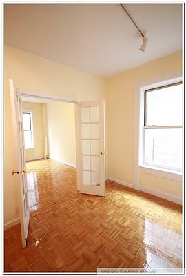 Rented by Bond New York | media 2