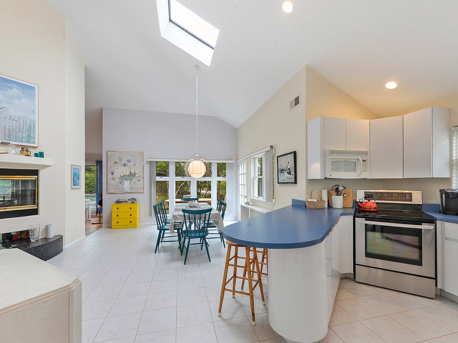 Amagansett Dunes Beach House Retreat — Photo 4