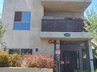 1244 W 39th St #3A, Los Angeles, CA 90037