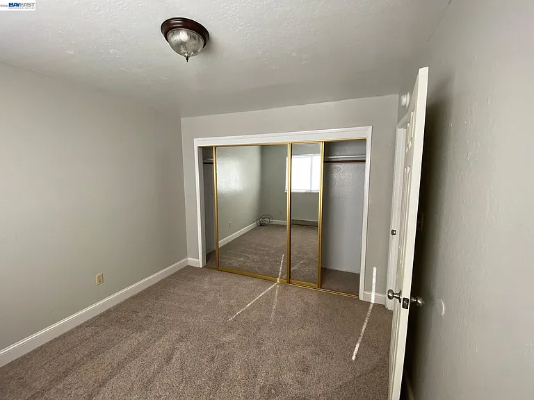 17 Raggio Rd #1 — Photo 11