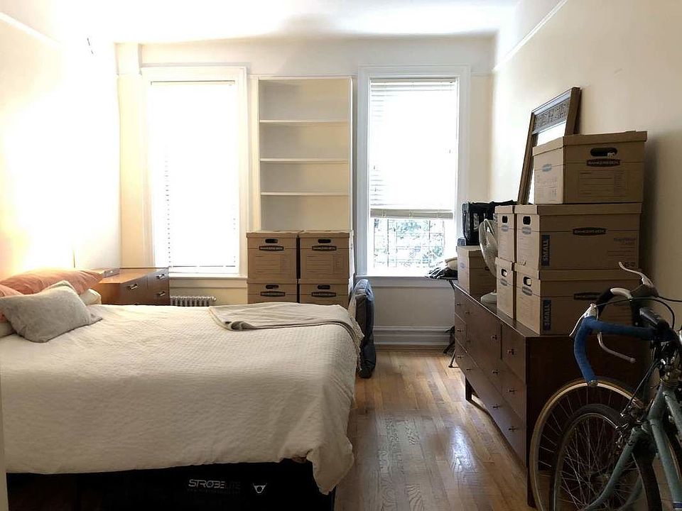 1st image of 250 Hawthorne St APT 2J