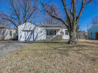 2926 S Fern St, Wichita, KS 67217