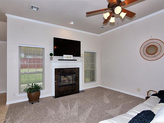5th image of 14576 S Jordan Ct W