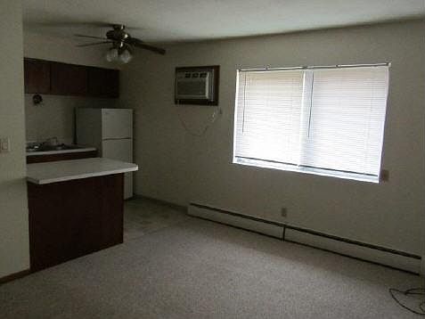 4th image of 312 NW College Ave