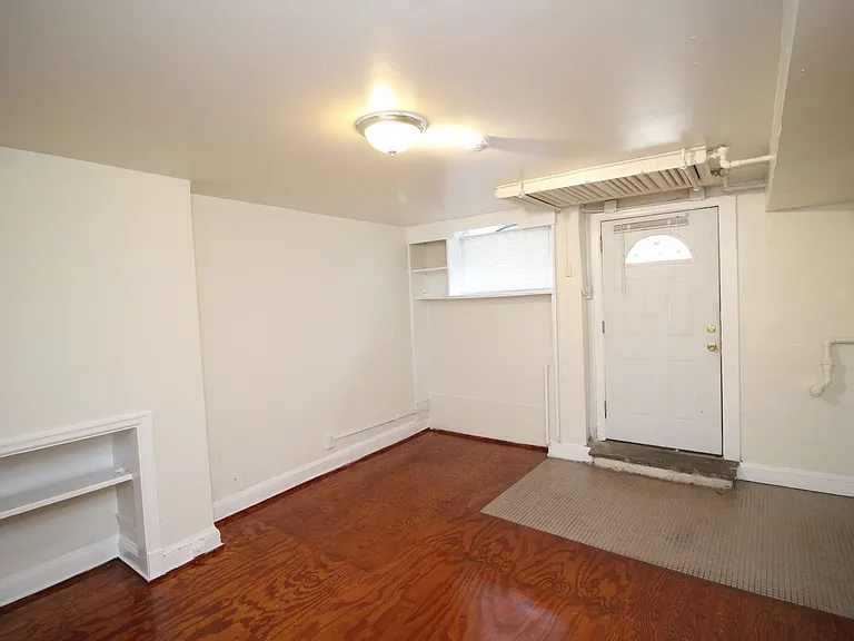 1224 Saint Paul St — Photo 5