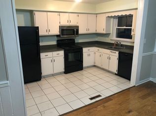 186 Front St, Hellertown, PA 18055