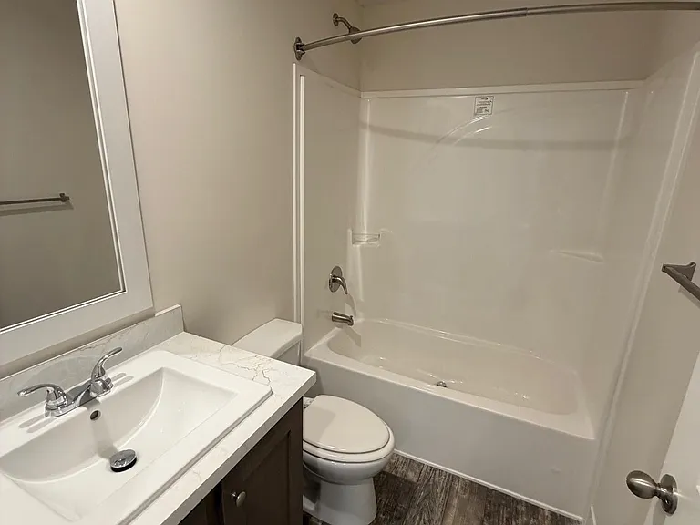 110 Park Dr — Photo 8