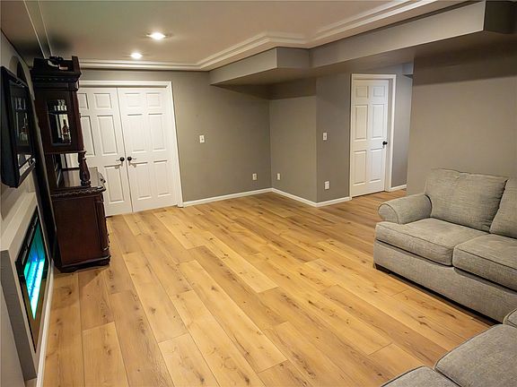 4th image of 1432 Hickory Hollow Rd NE