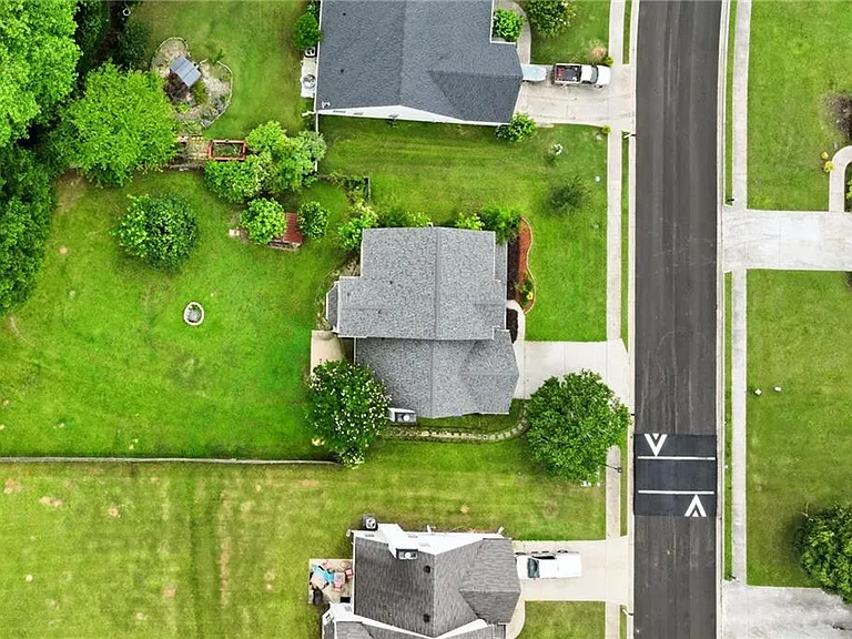4408 Webb Meadows Dr — Photo 45