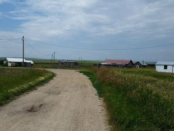 3rd image of 6240 S Highway 16