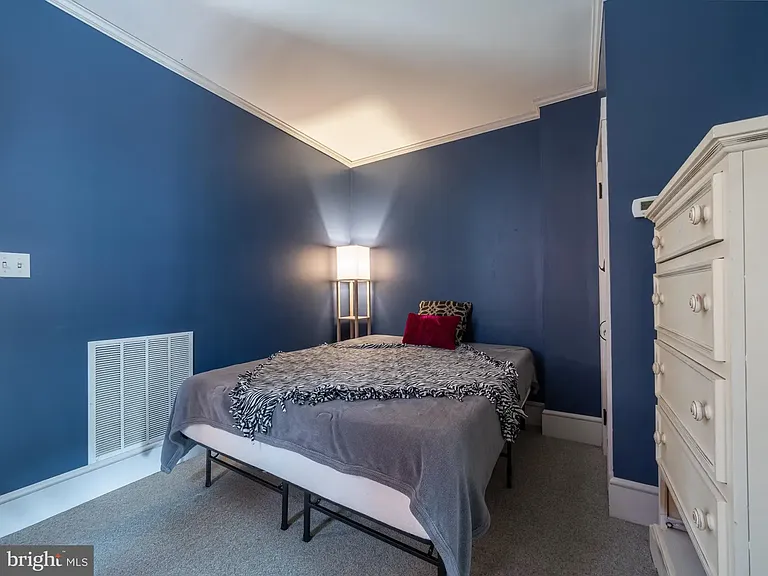 424 Main St #A — Photo 12