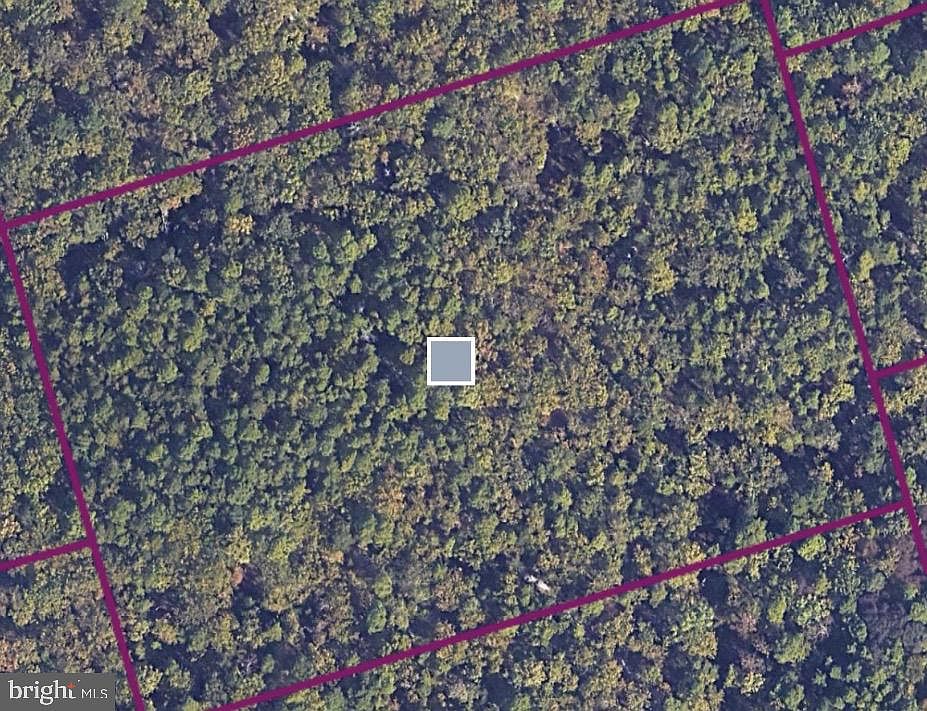 1st image of 300 Navy Ln