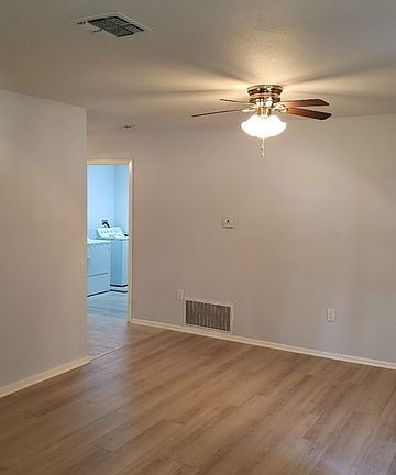 2nd image of 8022 Ony St