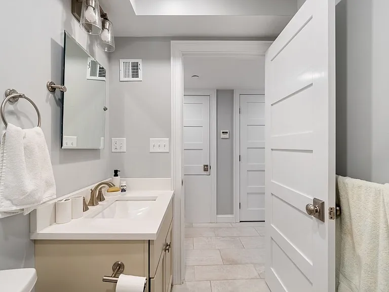 20 Tufts St #20 — Photo 28